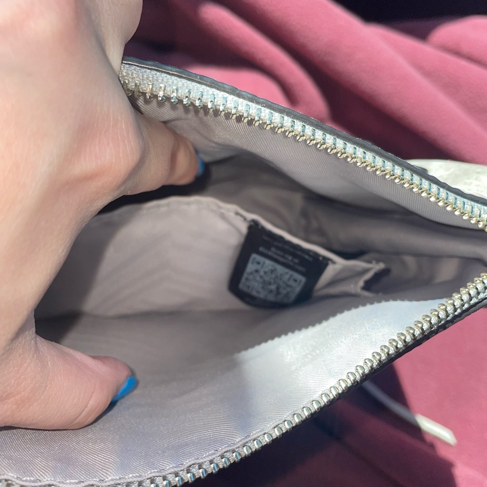 Rebecca Minkoff Wristlet Clutch - Picture 9 of 10